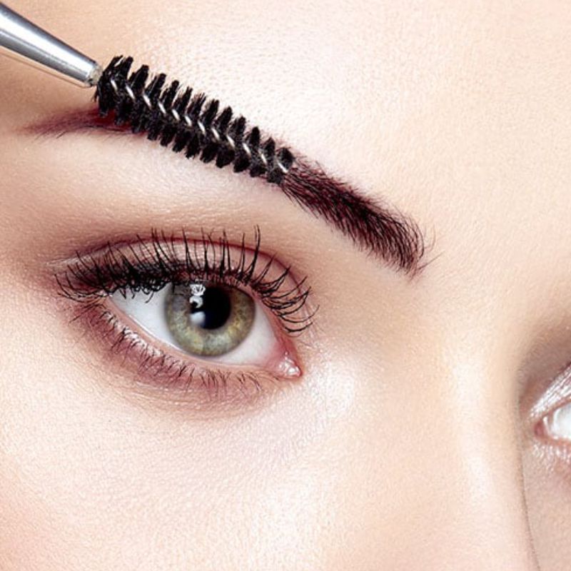 Coloration des Cils et des Sourcils